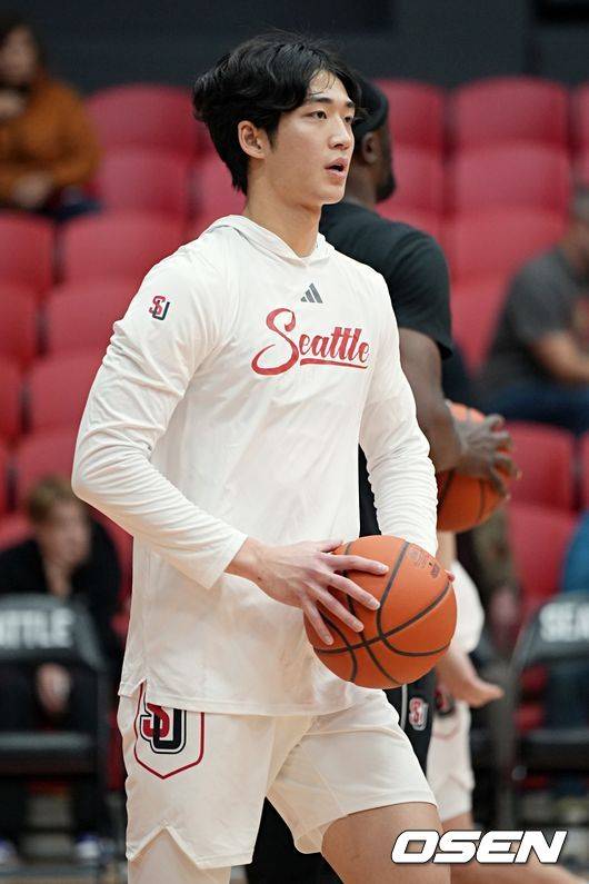 [사진] 시애틀대 데뷔전을 치른 여준석