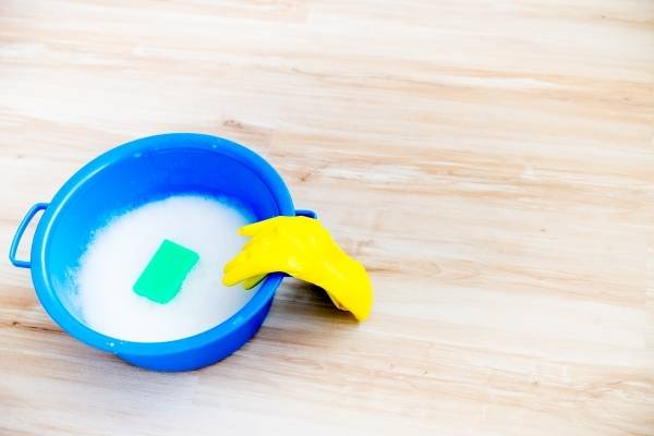 락스와 세제를 섞는 단 한 번의 실수로도, 평범한 욕실이 ‘치명적 공간’으로 바뀔 수 있다. ‘깨끗한 욕실’을 원한다면, 먼저 안전한 과학을 알아야 한다. 게티이미지