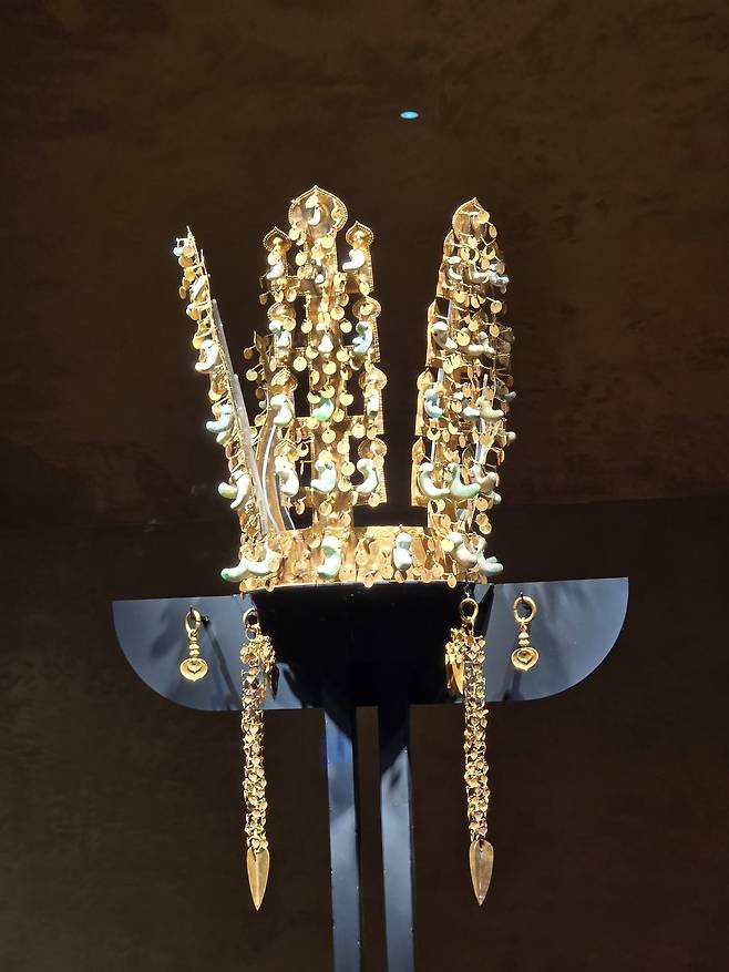 천마총 금관. /황성호 기자