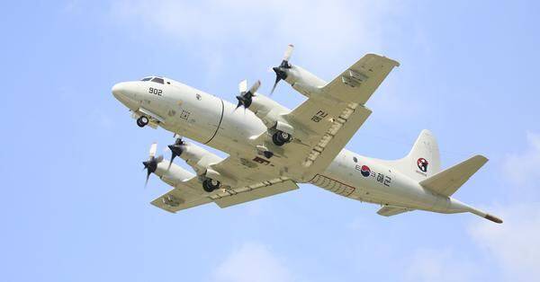 해군이 보유한 P-3C 초계기.