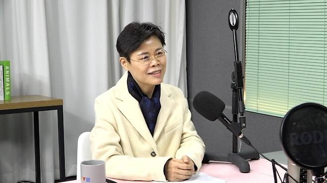 백혜숙 지속가능 국민밥상포럼 대표가 2024년 2월19일 한겨레21 유튜브 ‘4기자’에 출연해 이야기 나누고 있다. 4기자 유튜브 갈무리.