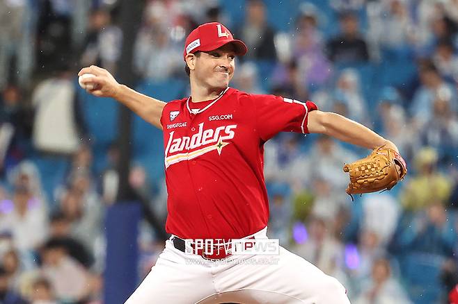 ▲ 메이저리그 복귀를 앞두고 있는 앤더슨. SSG는 일찌감치 대안 찾기에 나섰다 ⓒ곽혜미 기자