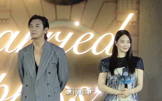 주지훈, 신민아. 사진ㅣ지승훈 기자