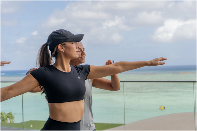 요가클래스. 사진=두짓타니 괌 리조트