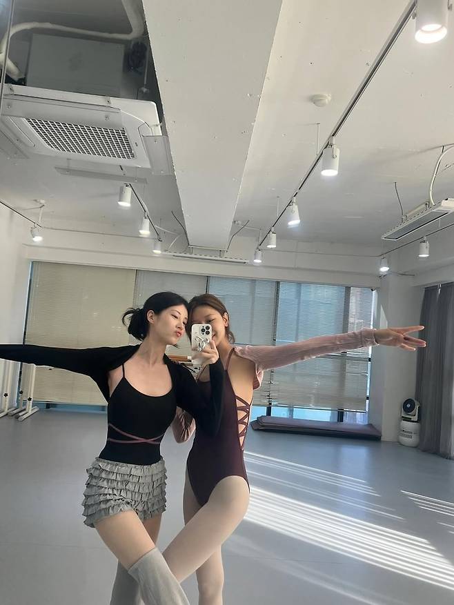 서현, 수영. 사진ㅣ서현 SNS