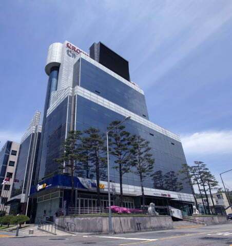 해태제과식품은 3분기 영업이익이 전년 대비 30.5% 감소한 83억원을 기록했다. 이 기간 크라운제과 역시 영업이익이 47.0% 감소한 27억원에 그쳤다. /크라운해태