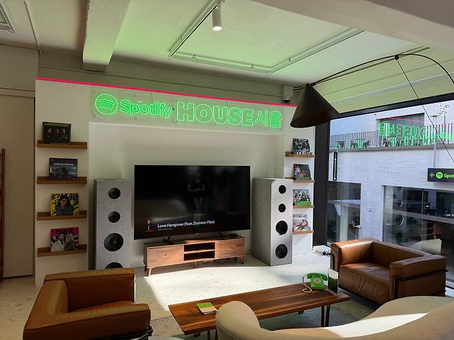 스포티파이가 서울 성수동 앤더슨씨에 마련한 체험형 공간 '스포티파이 하우스 서울' / 스포티파이 제공