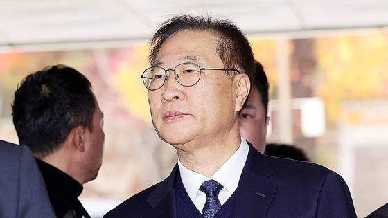 박성재 전 법무부 장관이 지난 13일 오전 두번째 영장실질심사를 받기 위해 서울중앙지법에 출두하고 있다. 강정현 기자