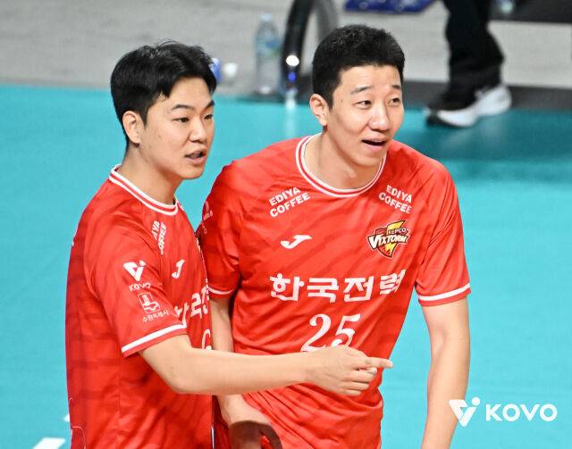 한국전력 하승우와 신영석./KOVO