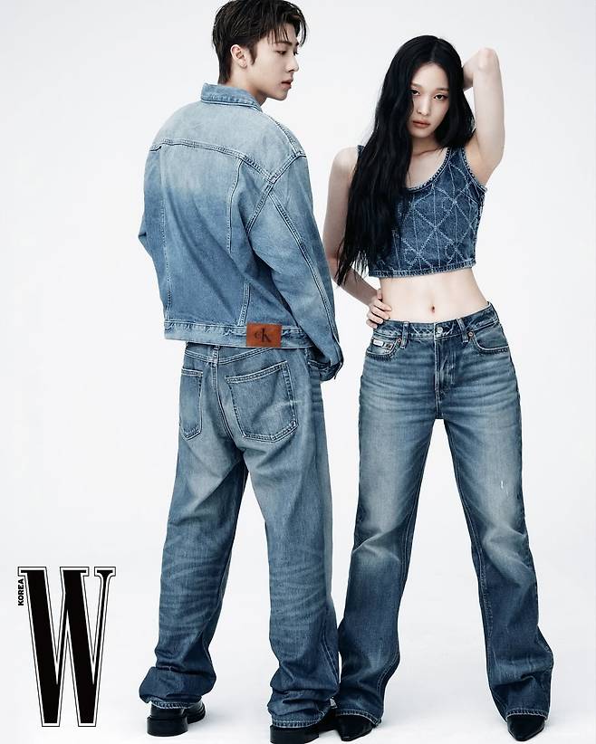 W KOREA 인스타그램 캡처.