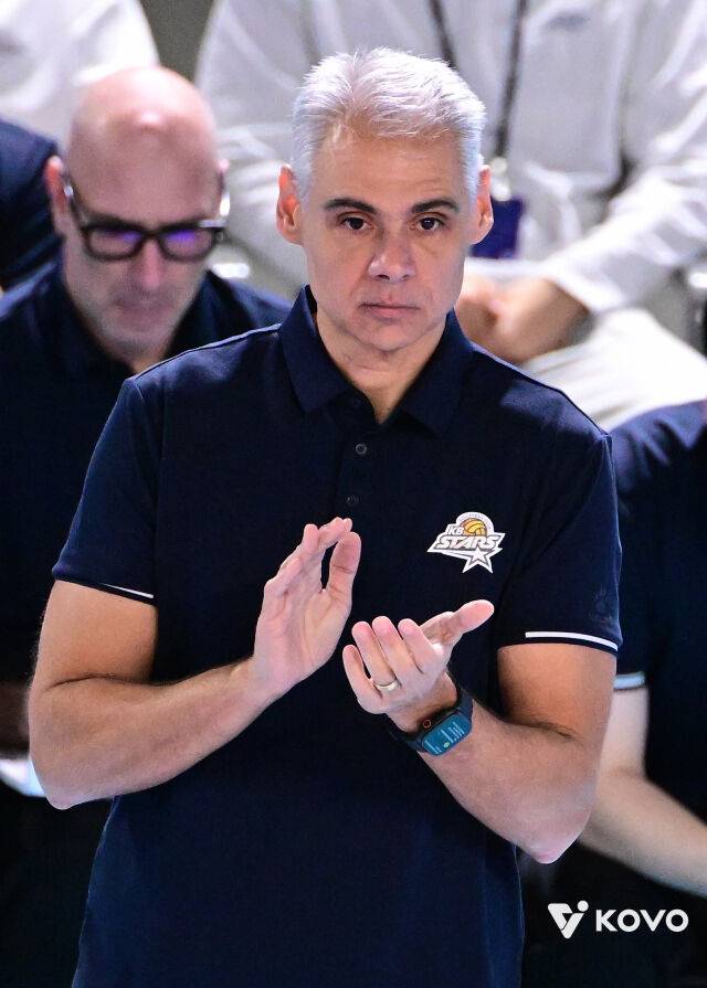 KB손해보험 레오나르도 카르발류 감독./KOVO