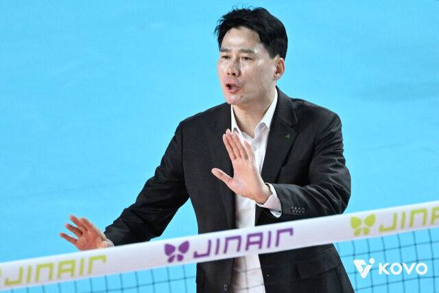 강성형 감독/KOVO