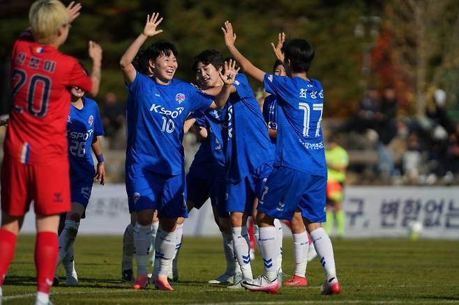 화천KSPO, 창단 첫 '통합 우승+트레블' 이뤘다! 서울시청 막판 3골 추격 뿌리치고 '새 역사 창조'