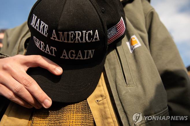 지난 1월 25일 미국 워싱턴DC에서 열린 마가(MAGA·미국을 다시 위대하게) 집회에 참석한 참석자 [EPA 연합뉴스 자료사진. 재배포 및 DB 금지]