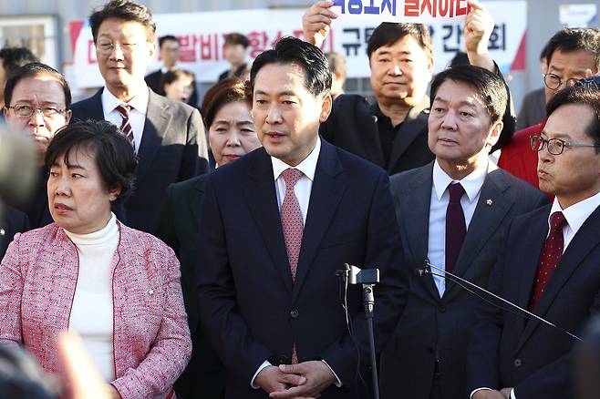 국민의힘 지도부가 지난 14일 경기 성남시 대장동을 찾았다. (출처 : 뉴시스)