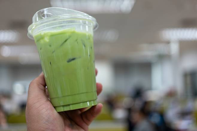 말차라떼에는 카페인이 녹차보다 많이 들어있다. [123RF]