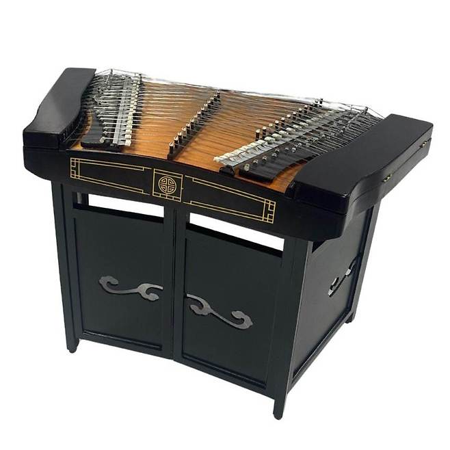 윤은화가 개량한 56현 양금