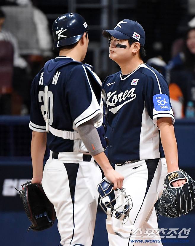 9일 서울 고척스카이돔에서 열린 한국과 체코의 야구대표팀 평가전. 5회말 2사 1, 2루 김서현이 프로콥에게 1타점 적시타를 허용하고 있다. 고척=정재근 기자 cjg@sportschosun.com/2025.11.9/