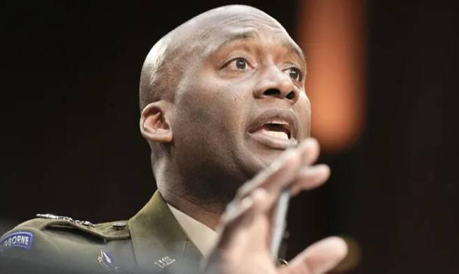 제이비어 브런슨 한미연합사령관 지명자가 지난해 9월17일(현지시각) 미국 상원 군사위원회의 인준 청문회에 참석해 발언하고 있다. 워싱턴/AP 연합뉴스