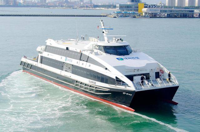 여객선 썬라이즈호. 한국일보 자료사진