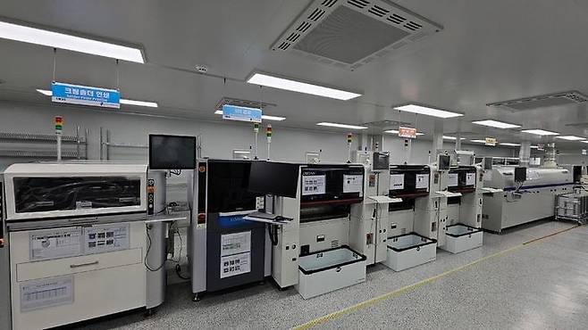 SMT 신규 설비 라인. 사진=코츠테크놀로지