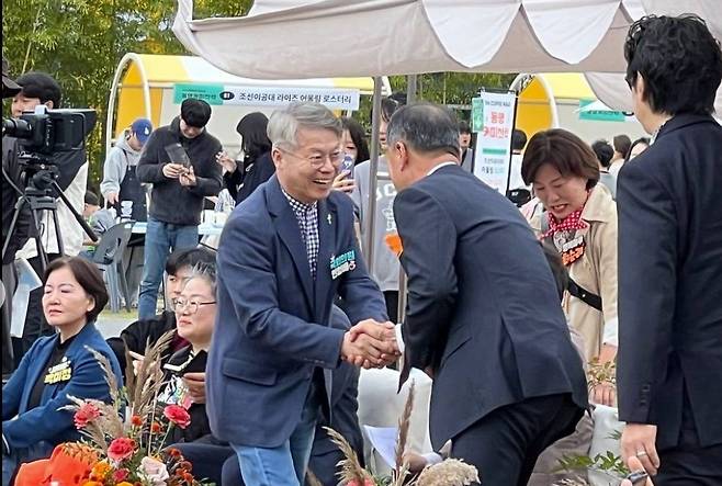 이름표는 필수 [민형배 의원 페이스북 캡처. 재판매 및 DB 금지]