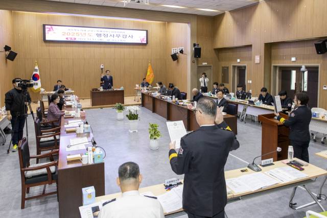 경상북도의회 행정보건복지위원회의 행정사무감사 모습. 경북도의회 제공