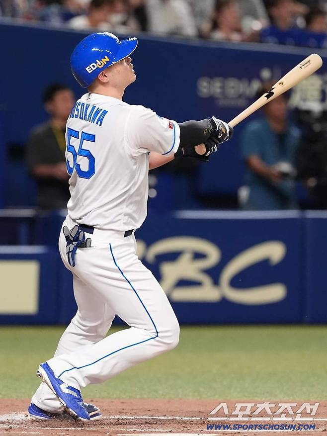 주니치의 중심타자 호소카와. 2023년 요코하마에서 주니치로 이적해 잠재력을 터트렸다. 사진캡처=주니치 드래곤즈 SNS