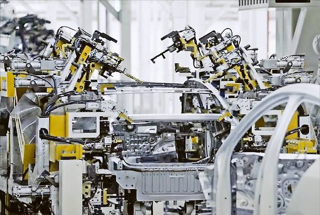 BYD 정저우 공장 조립 라인.