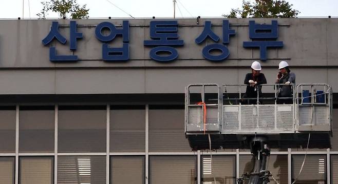 뉴시스