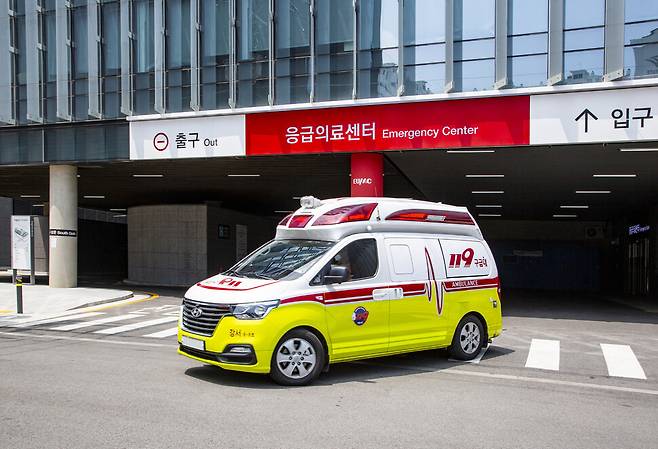 구급차 모습. 클립아트코리아