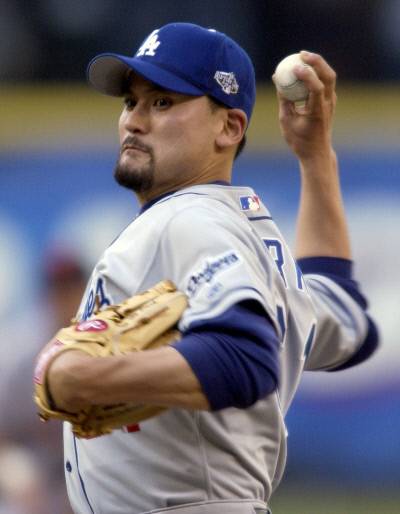 11일 시애틀의 세이프코필드에서 벌어진 제72회 메이저리그 올스타전에서 3회 내셔널리그 2번째 투수로 등판한 LA 다저스의 박찬호가 역투하고 있다. AFP연합뉴스