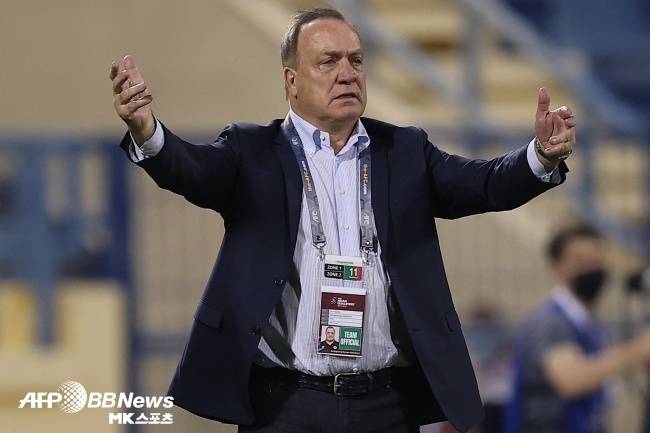 과거 한국 축구국가대표팀을 이끌었던 딕 아드보카트 감독. 퀴라소를 이끌고 월드컵 본선행을 확정했다. 사진=ⓒAFPBBNews = News1