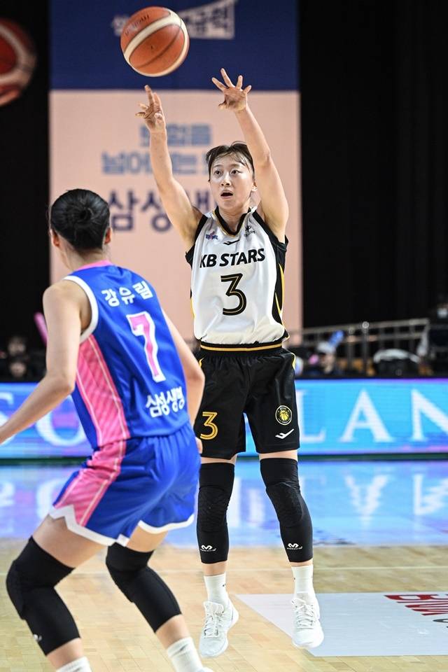 19일 삼성생명전에서 맹위를 떨친 이채은. 사진=WKBL 제공