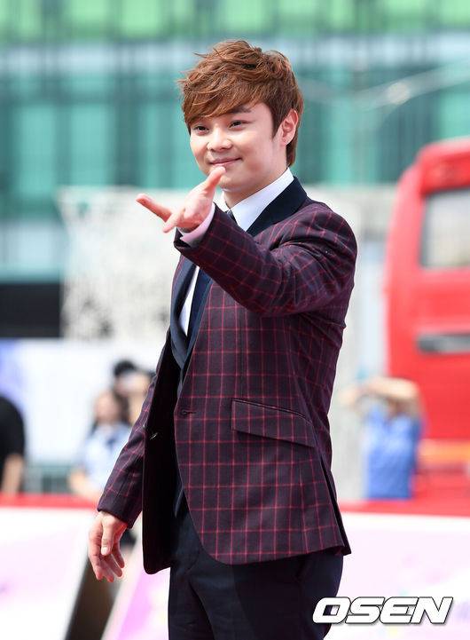 ** 마술사 최현우, 로또 1등 번호 '두 번' 맞혀 13억 당첨금? 복권회사도 놀란 그 비결!
**