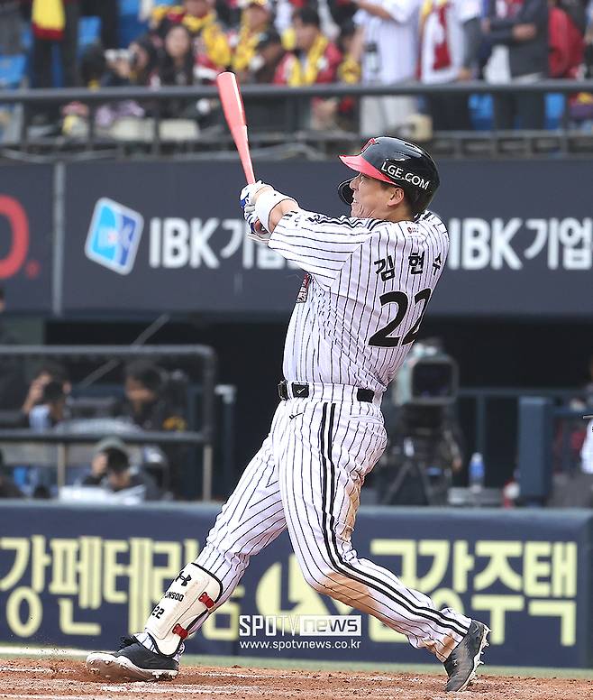 ▲ 2년 25억 원의 기존 옵션보다 더 많은 금액을 받을 것으로 예상되는 김현수 ⓒ곽혜미 기자