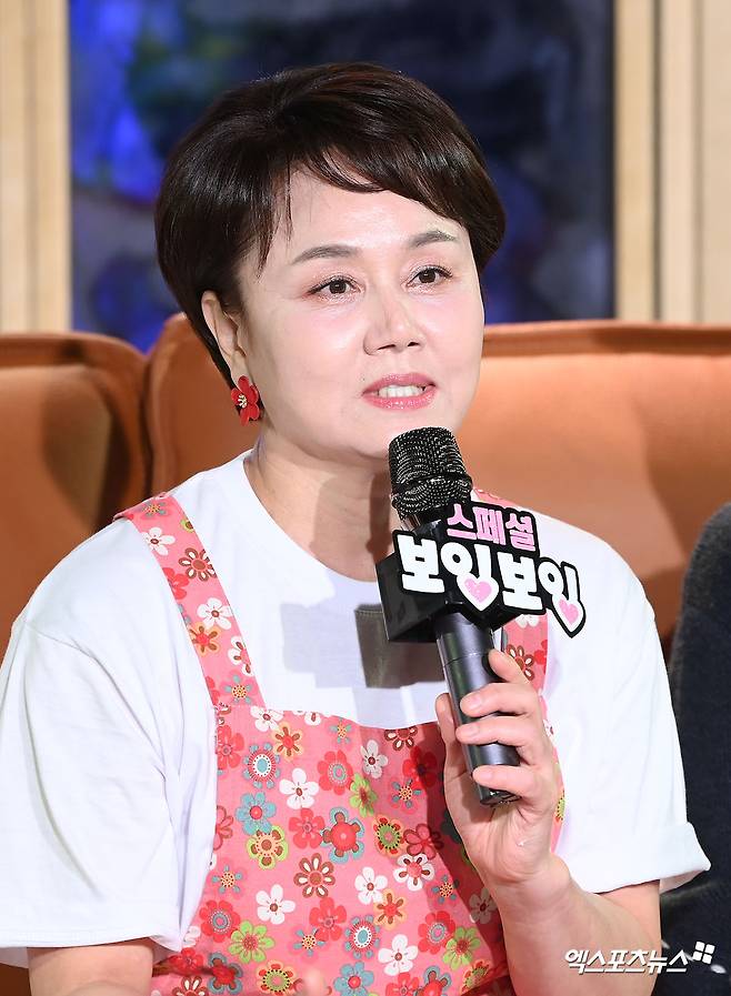 엑스포츠뉴스 고아라 기자, 연극 '스페셜 보잉보잉' 프레스콜 이경실