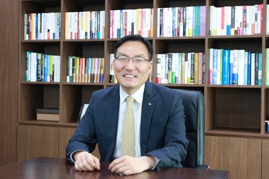 이현승 전 SK증권·KB자산운용 대표