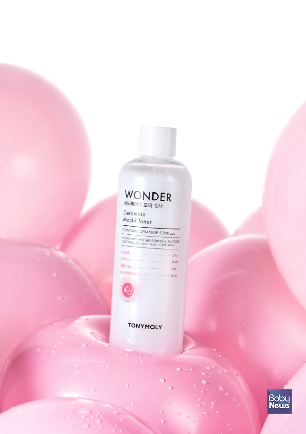 원더 세라마이드 모찌 토너. ⓒ토니모리