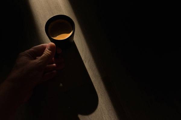 꿈에서는 거울 속 자신을 들여다보는 등 정확한 자기 모습을 인지하지 못한다./사진=클립아트코리아