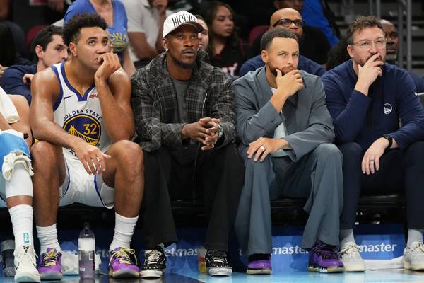 골든스테이트는 이날 주전들을 대거 제외했다. 사진= AP= 연합뉴스 제공