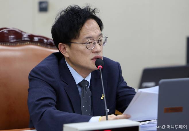 [서울=뉴시스] 김명년 기자 = 박주민 국회 보건복지위원장/사진=뉴시스