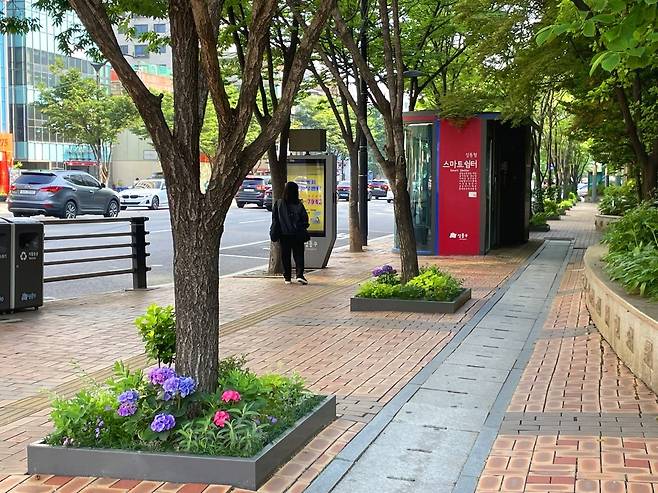 서울 성동구에 조성된 가로정원 [서울시 제공]