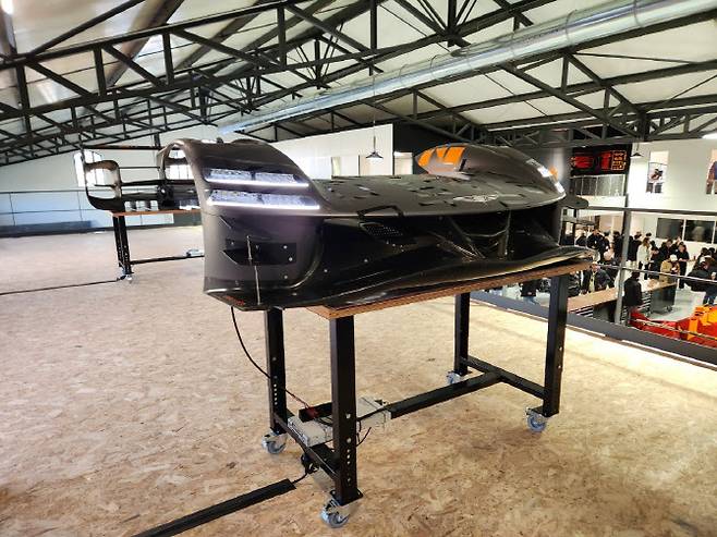 제네시스 마그마 레이싱(GMR) 워크샵’에 전시된 파츠 (사진=이데일리 이배운 기자)