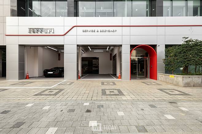 페라리 성수 서비스센터 (출처 : FMK)