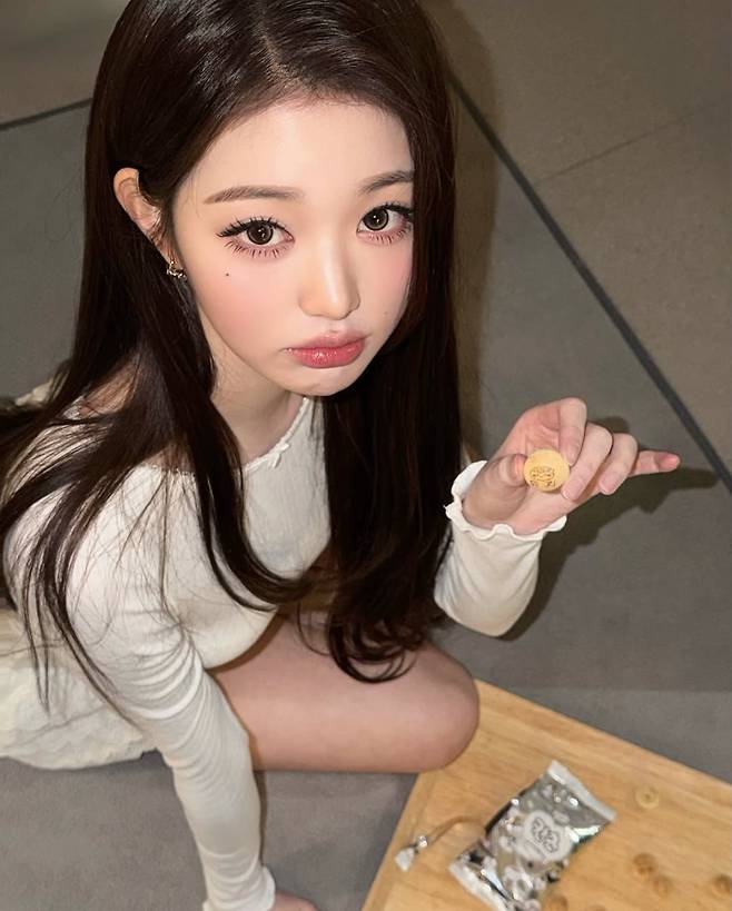 사진 = 장원영 인스타그램