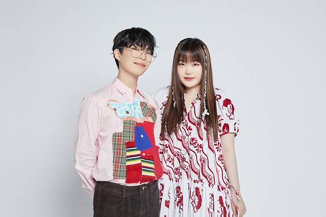 남매듀오 악뮤(AKMU·이찬혁, 이수현). 사진 | YG엔터테인먼트