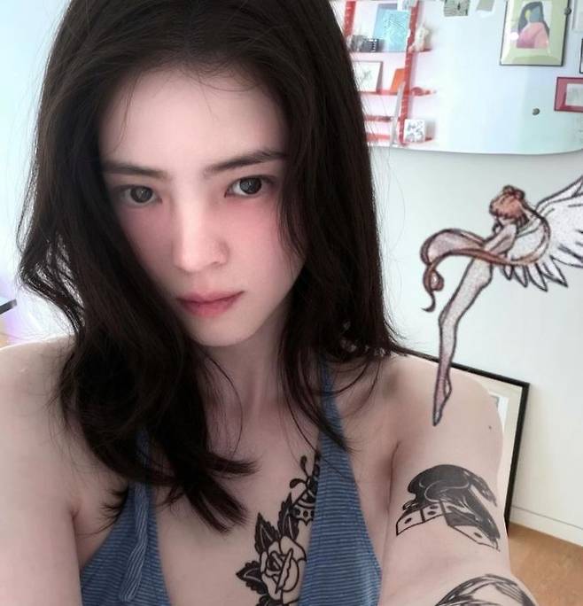 [서울=뉴시스] 한소희. (사진=한소희 인스타그램 캡처) 2025.11.22. photo@newsis.com *재판매 및 DB 금지