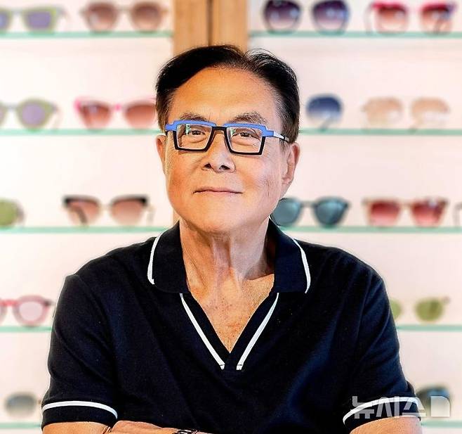 [서울=뉴시스] '부자아빠'로 알려진 로버트 기요사키 (사진=인스타그램)