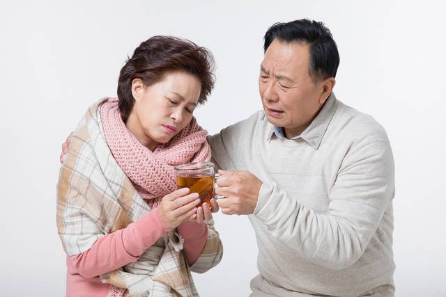 소설 무렵에는 급격한 기온 변화로 건강관리에 주의해야 한다. 사진은 기사의 특정 사실과 관련 없음. 클립아트코리아